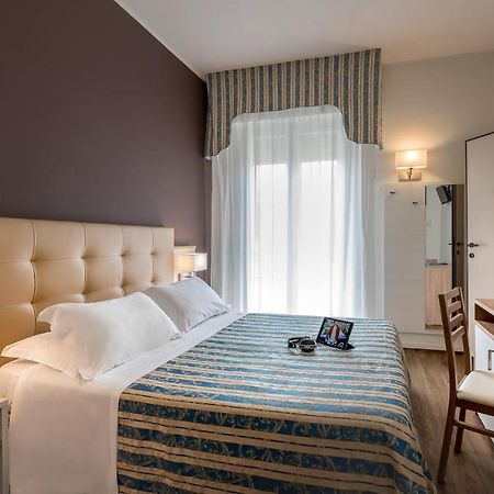 Hotel Sole Mio Rimini Dış mekan fotoğraf