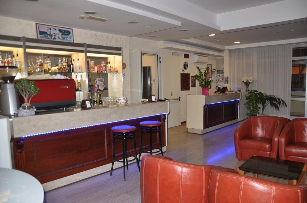Hotel Sole Mio Rimini Dış mekan fotoğraf