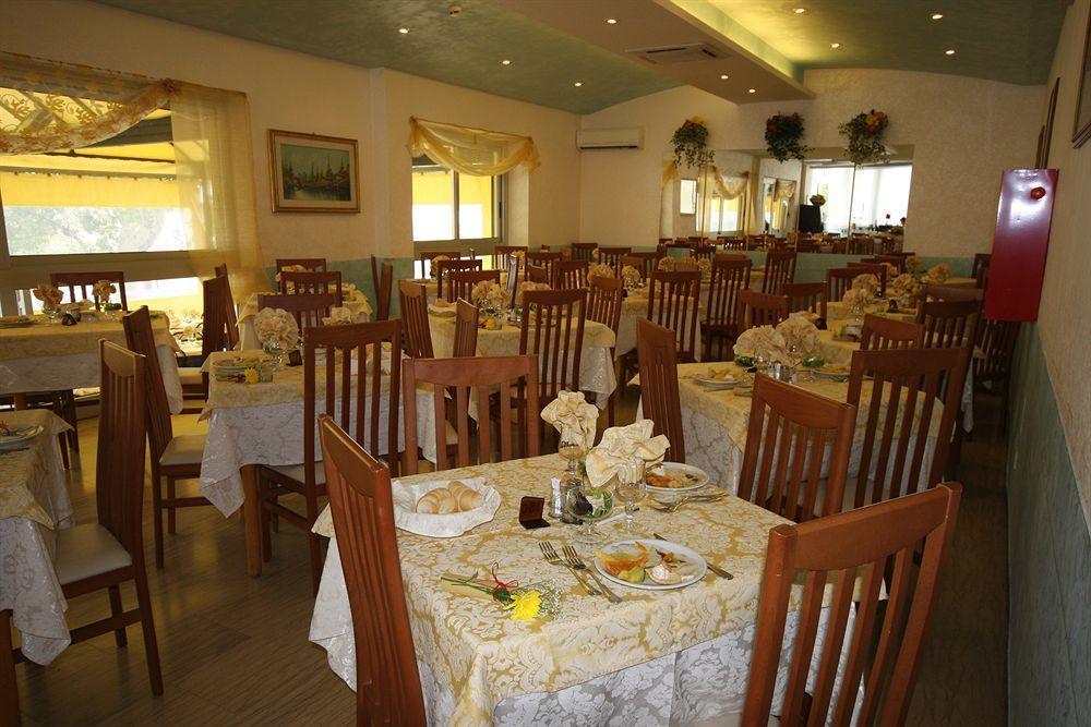 Hotel Sole Mio Rimini Dış mekan fotoğraf