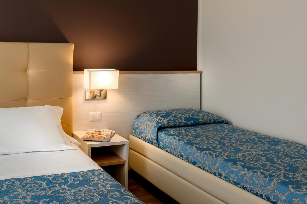 Hotel Sole Mio Rimini Dış mekan fotoğraf