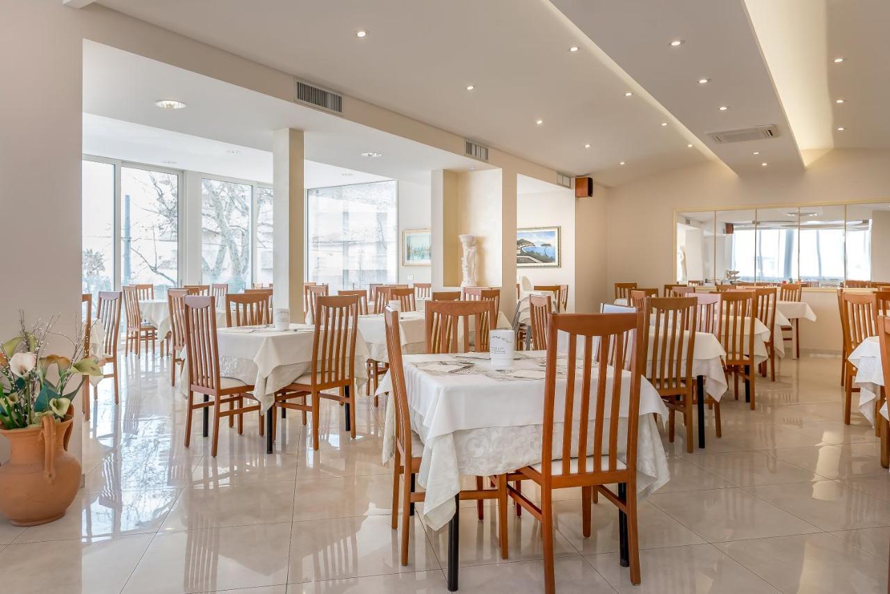 Hotel Sole Mio Rimini Dış mekan fotoğraf