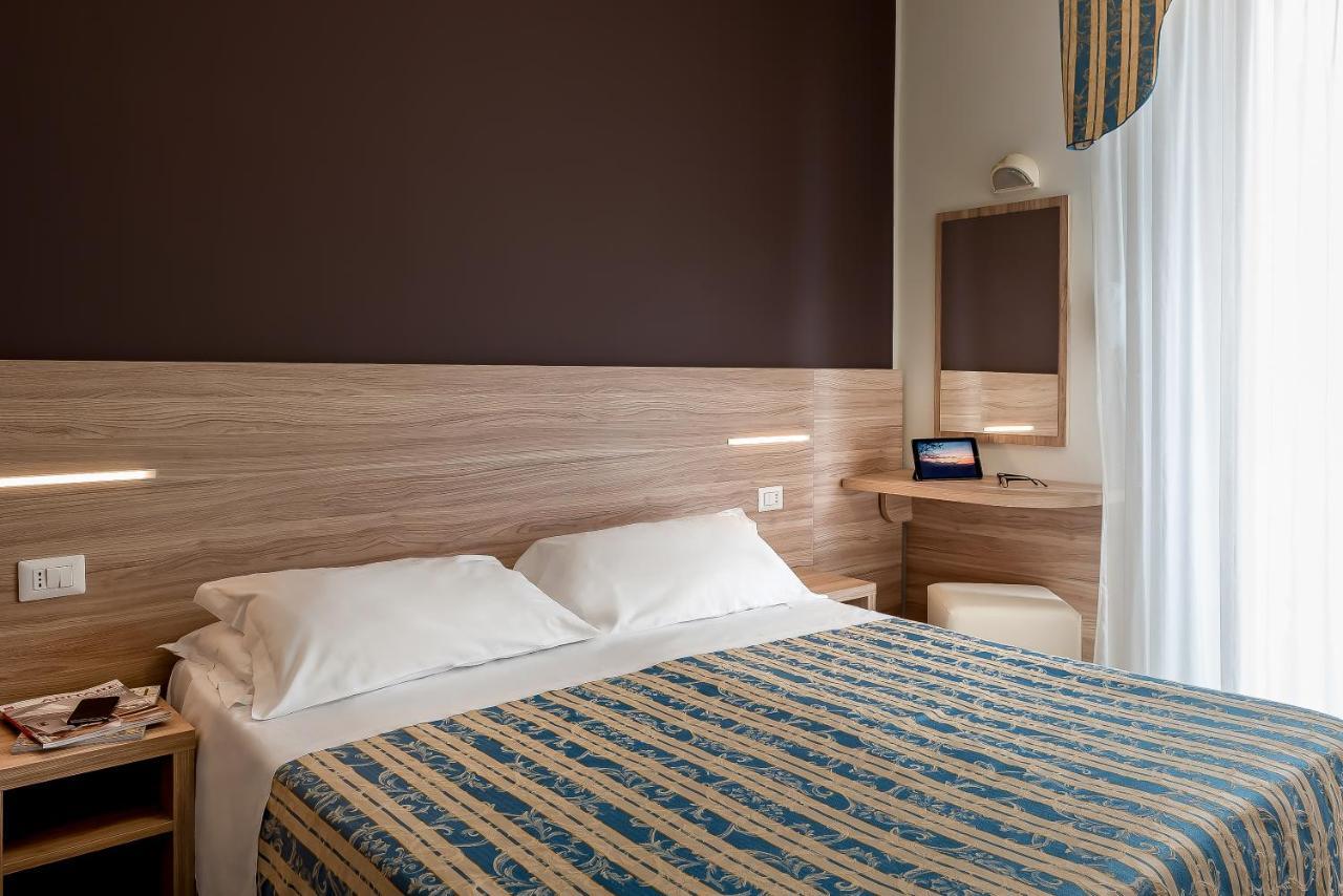 Hotel Sole Mio Rimini Dış mekan fotoğraf